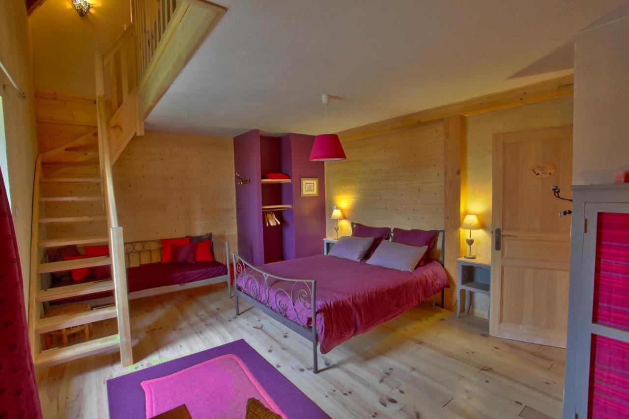 La Ferme De Madelonnet Bed and Breakfast Saint-Jeures Exteriör bild