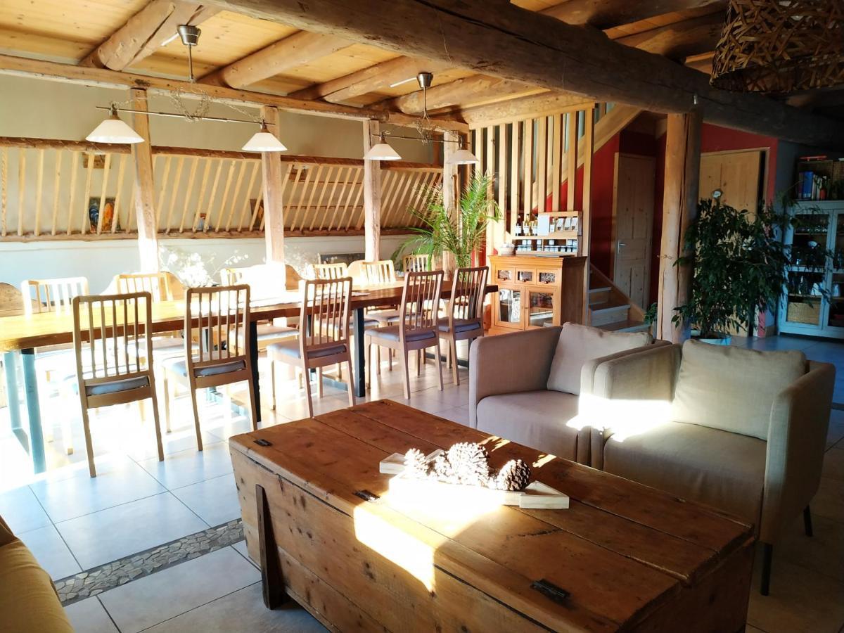 La Ferme De Madelonnet Bed and Breakfast Saint-Jeures Exteriör bild
